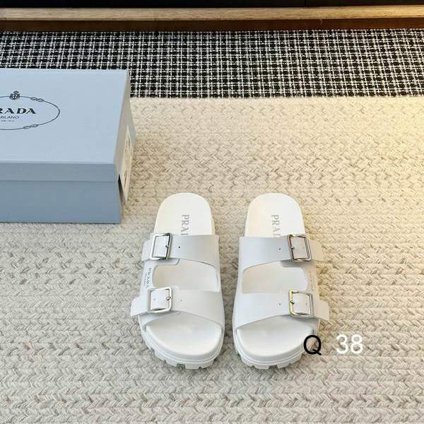 Picture of Prada Shoes _SKUPradasz35-45LY050119304